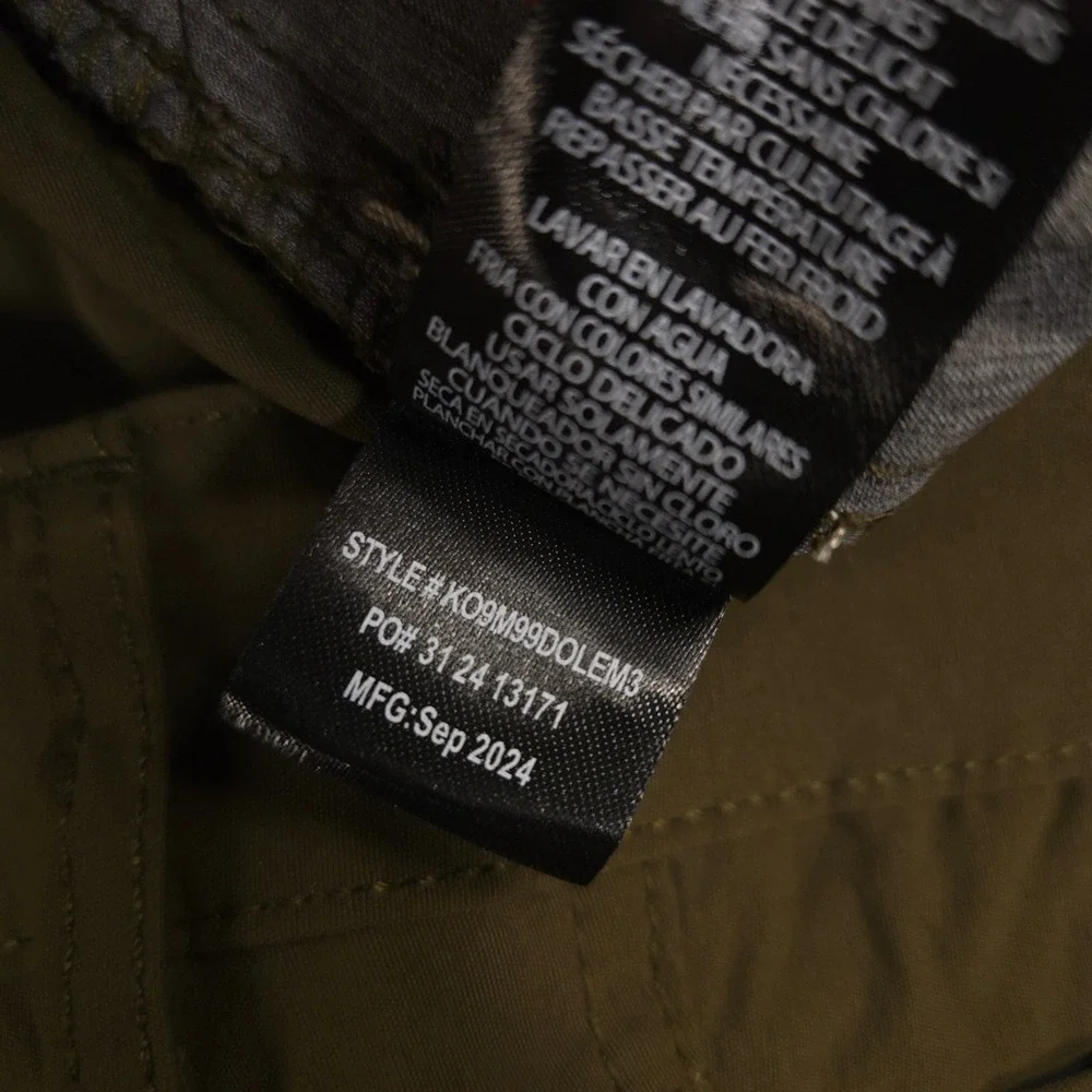 Kenneth Cole kenneth cole